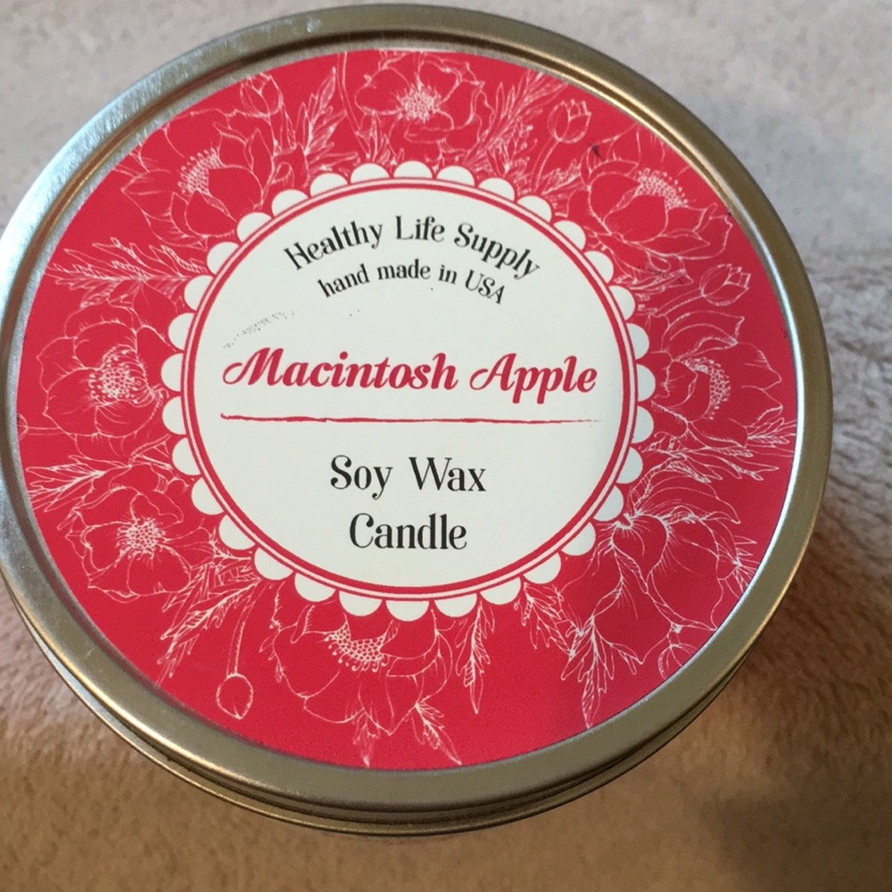 Macintosh Apple Scented Soy Wax Candle NWT yummy
